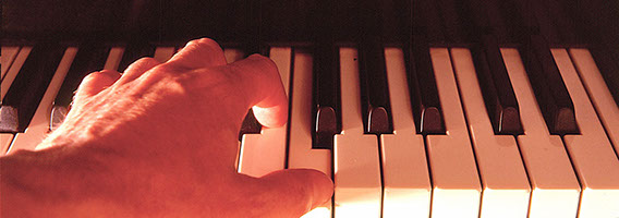 Pianist Andy Ostwald: Contact Header Image